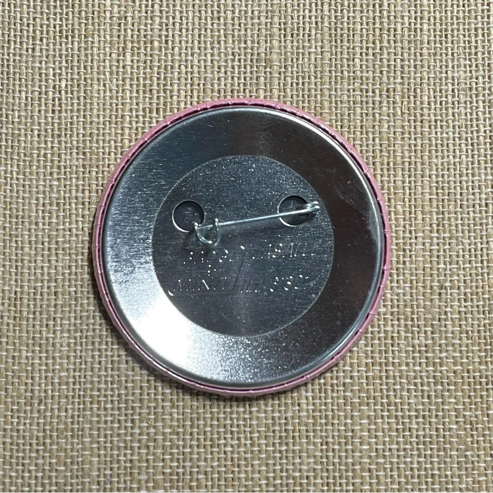 BE MY VALENTINE Vintage Pin-back Button